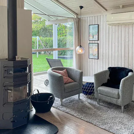 Hébergement de vacances Pet Friendly In With Sauna Nordenbro Vesteregn