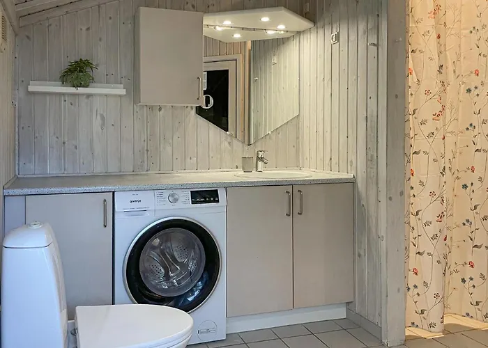 Дом отдыха Pet Friendly In With Sauna